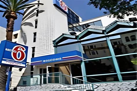 cheap motels in the north hollywood area
